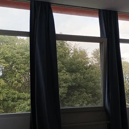 Апартаменти 2 Apartment, 413