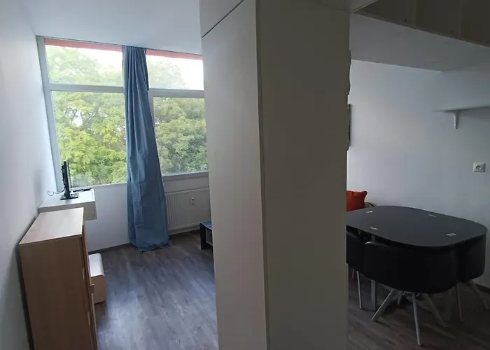 شقة 2 Apartment, 413 *